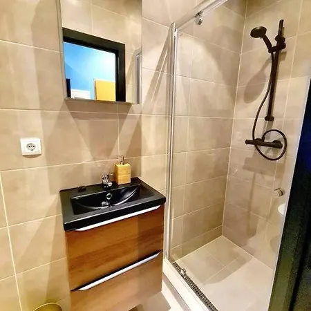 New 2 Bedrooms Luxury Flat - 19 *